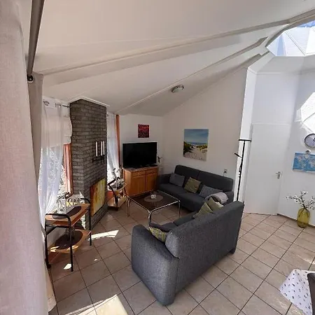 Vakantiehuis Zeester 62 *